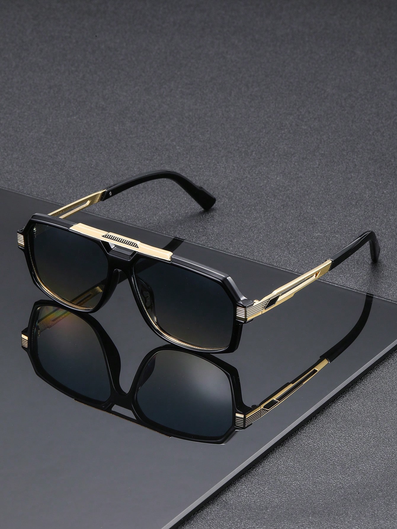 1 pair of men's T transparent  - Metal Photo Panel review and price