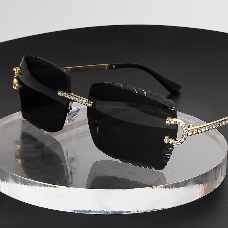 Fashion Rimless Square Sunglas - Metal Photo Panel review and price
